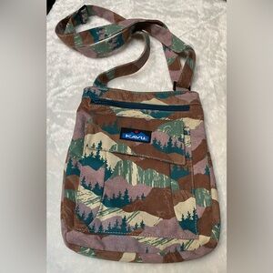 KAVU Multicolor Mountain Print Crossbody Bag
